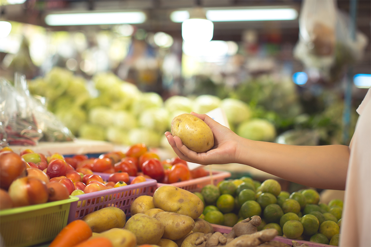 woman shopping organic vegetables fruits
